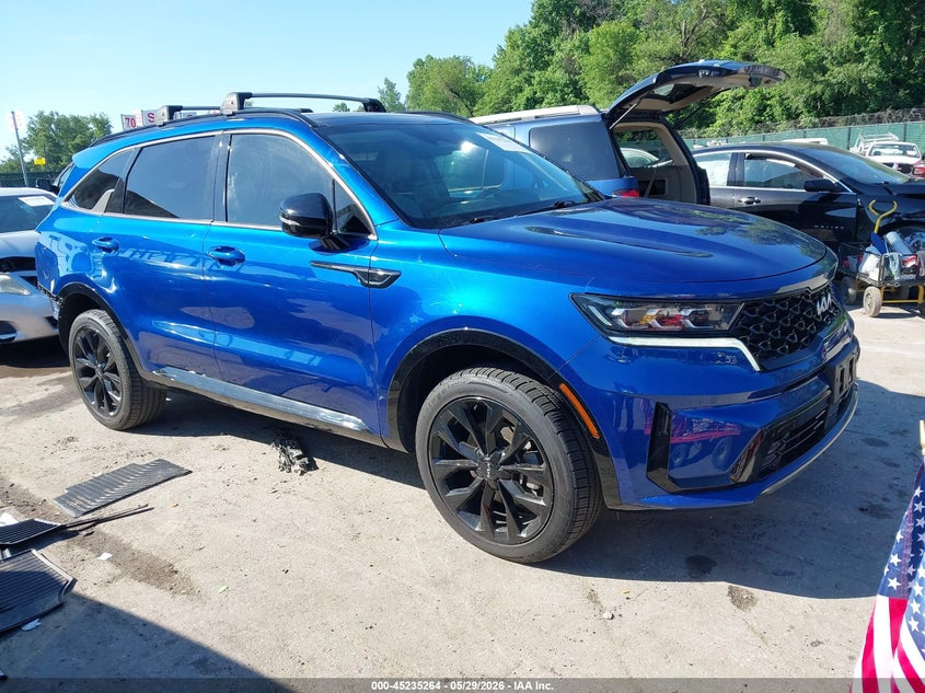 2022 Kia Sorento VIN 5XYRKDLF0NG121377 IAAI salvage auction — LEFT SIDE, Salvage Title, sold $9,250 on 2026-07-09 (photo 1)