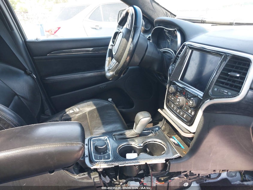 2016 Jeep Grand cherokee VIN 1C4RJFDJ4GC503825 IAAI salvage auction — THEFT, Salvage Title, sold $11,900 on 2026-08-01 (photo 5)