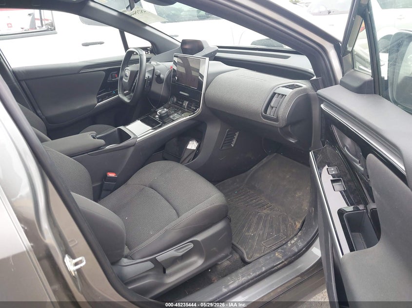 2024 Subaru Solterra VIN JTMABABA2RA059584 IAAI salvage auction — FRONT END, Salvage Title, sold $8,900 on 2026-07-31 (photo 5)
