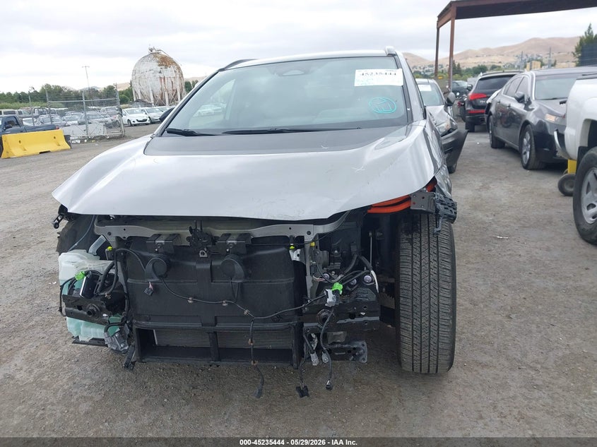 2024 Subaru Solterra VIN JTMABABA2RA059584 IAAI salvage auction — FRONT END, Salvage Title, sold $8,900 on 2026-07-31 (photo 6)