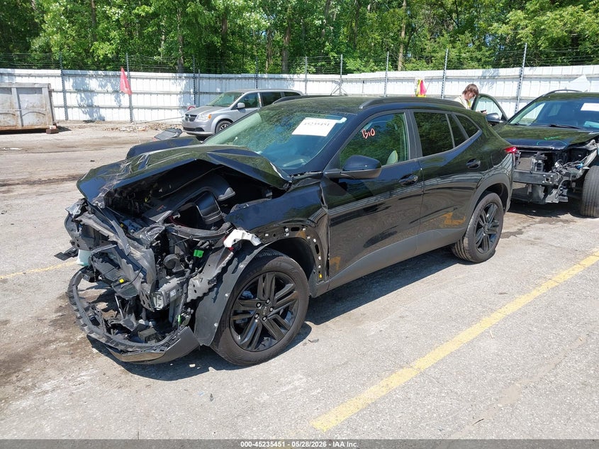 2025 Chevrolet Trax VIN KL77LKEP7SC288072 IAAI salvage auction — FRONT END, Scrap (Michigan), sold $2,100 on 2026-07-06 (photo 2)
