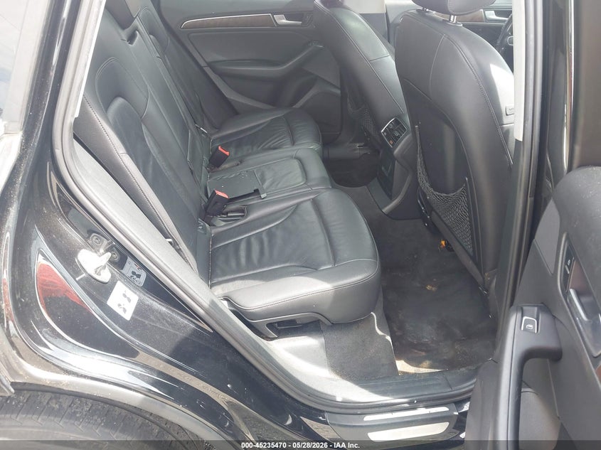 2014 Audi Q5 VIN WA1LFAFP2EA065059 IAAI salvage auction — NORMAL WEAR, Salvage Title, sold $975 on 2026-07-28 (photo 8)