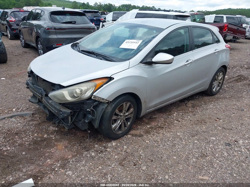 2013 Hyundai Elantra VIN KMHD35LE2DU086158 IAAI salvage auction — FRONT & REAR, Salvage (Alabama), sold $225 on 2026-07-08 (photo 2)