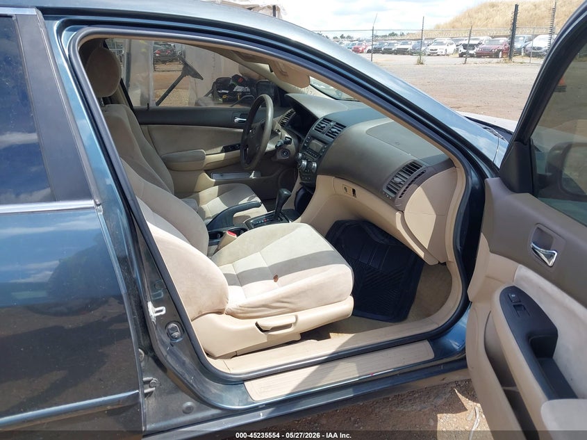 2004 Honda Accord VIN JHMCM56374C026128 IAAI salvage auction — NORMAL WEAR, Clear - Dealer Only (California), sold $375 on 2026-07-08 (photo 5)