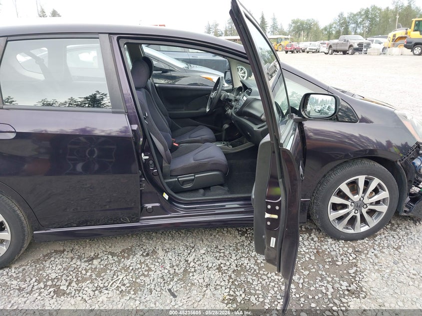2013 Honda Fit VIN JHMGE8H50DC070177 IAAI salvage auction — FRONT END, Salvage Title, sold $2,100 on 2026-07-15 (photo 5)