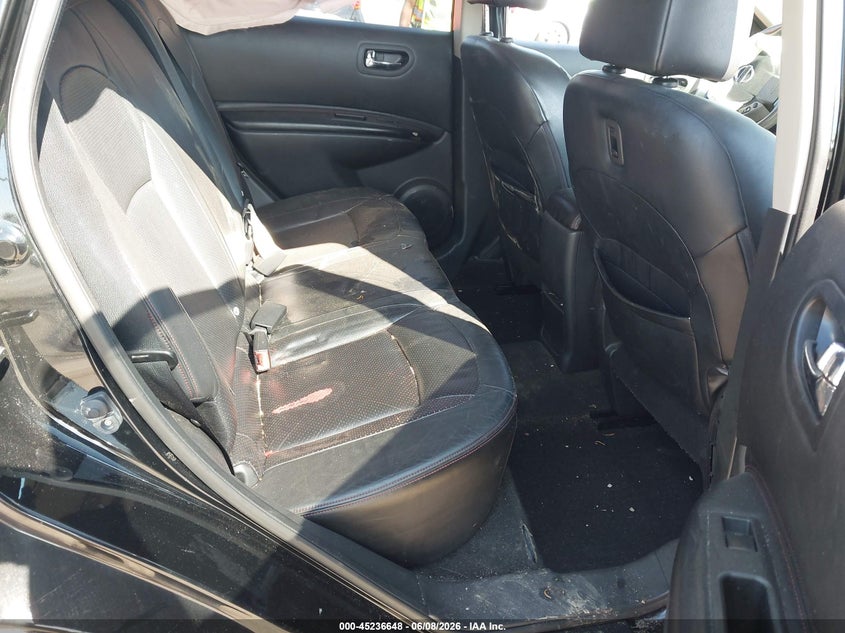 2011 Nissan Rogue VIN JN8AS5MT0BW570651 IAAI salvage auction — FRONT END, Clear (Virginia), sold $25 on 2026-07-10 (photo 8)