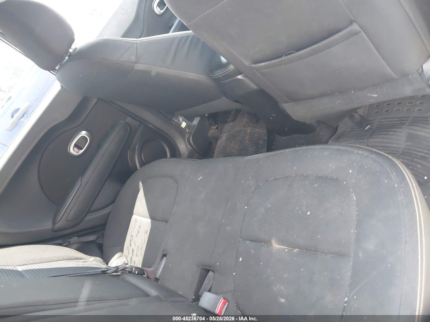 2016 Kia Soul VIN KNDJP3A52G7307747 IAAI salvage auction — NORMAL WEAR, Original (Texas), sold $1,350 on 2026-07-06 (photo 8)
