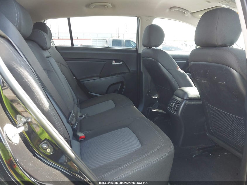 2016 Kia Sportage VIN KNDPB3AC6G7795902 IAAI salvage auction — NORMAL WEAR, Salvage Title - Dealer (California), sold $1,350 on 2026-07-28 (photo 8)
