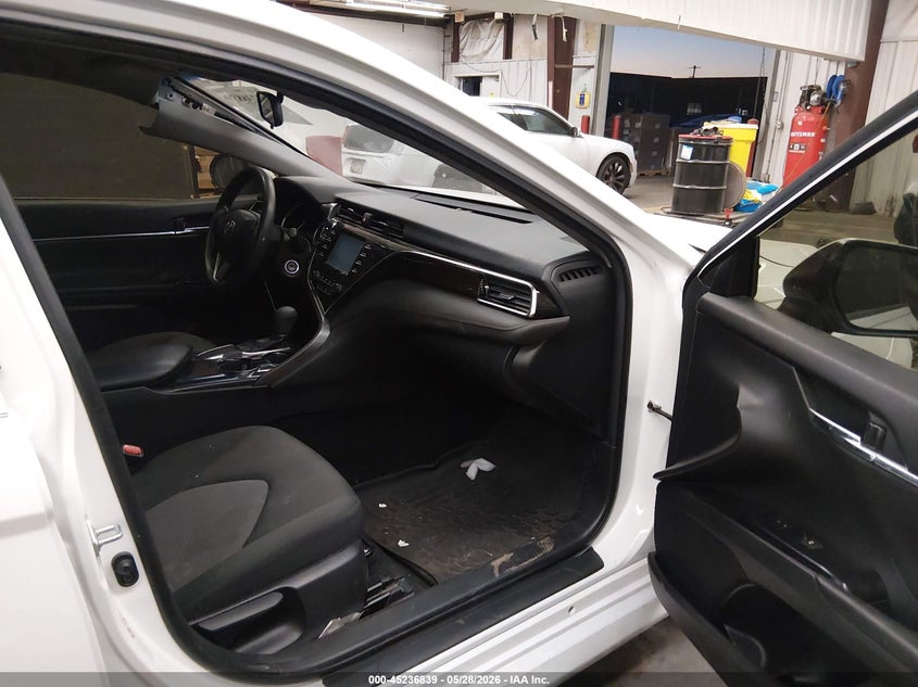 2018 Toyota Camry VIN JTNB11HK9J3067225 IAAI salvage auction — FRONT & REAR, Salvage Title, sold $4,500 on 2026-07-21 (photo 5)
