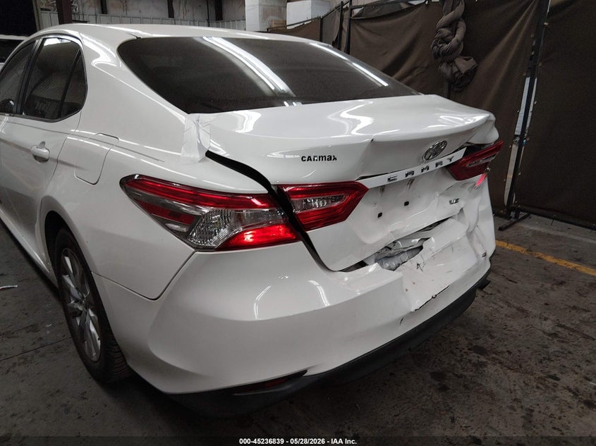 2018 Toyota Camry VIN JTNB11HK9J3067225 IAAI salvage auction — FRONT & REAR, Salvage Title, sold $4,500 on 2026-07-21 (photo 6)