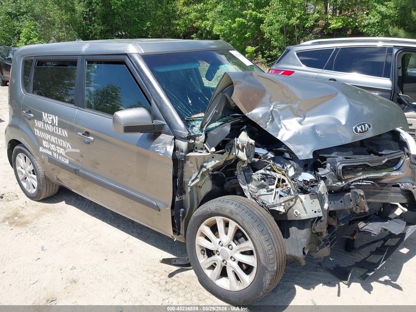 2013 Kia Soul VIN KNDJT2A53D7542756 IAAI salvage auction — FRONT END, Salvage Title, sold $300 on 2026-07-14 (photo 1)