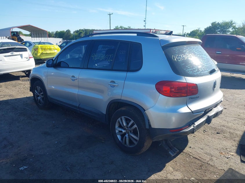 2015 Volkswagen Tiguan VIN WVGAV7AX6FW611890 IAAI salvage auction — REAR END, Clear (Virginia), sold $725 on 2026-07-28 (photo 3)