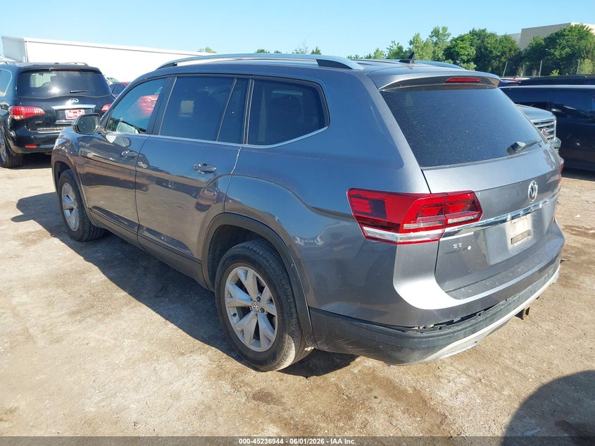 2019 Volkswagen Atlas VIN 1V2WR2CA5KC595797 IAAI salvage auction — RIGHT FRONT, Salvage Title, sold $5,350 on 2026-07-22 (photo 3)