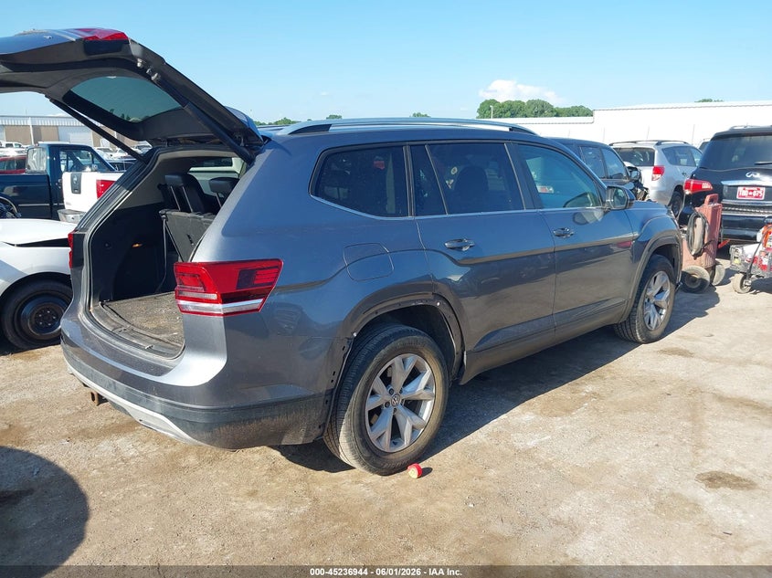 2019 Volkswagen Atlas VIN 1V2WR2CA5KC595797 IAAI salvage auction — RIGHT FRONT, Salvage Title, sold $5,350 on 2026-07-22 (photo 4)