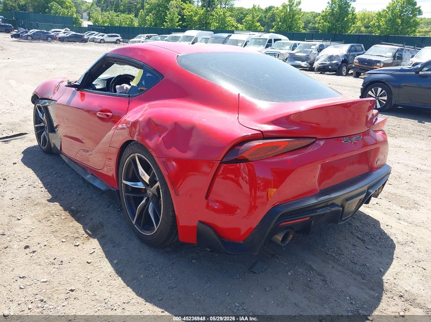2021 Toyota Supra VIN WZ1DB0C08MW042475 IAAI salvage auction — FRONT END, Salvage Title, sold $15,300 on 2026-07-07 (photo 3)