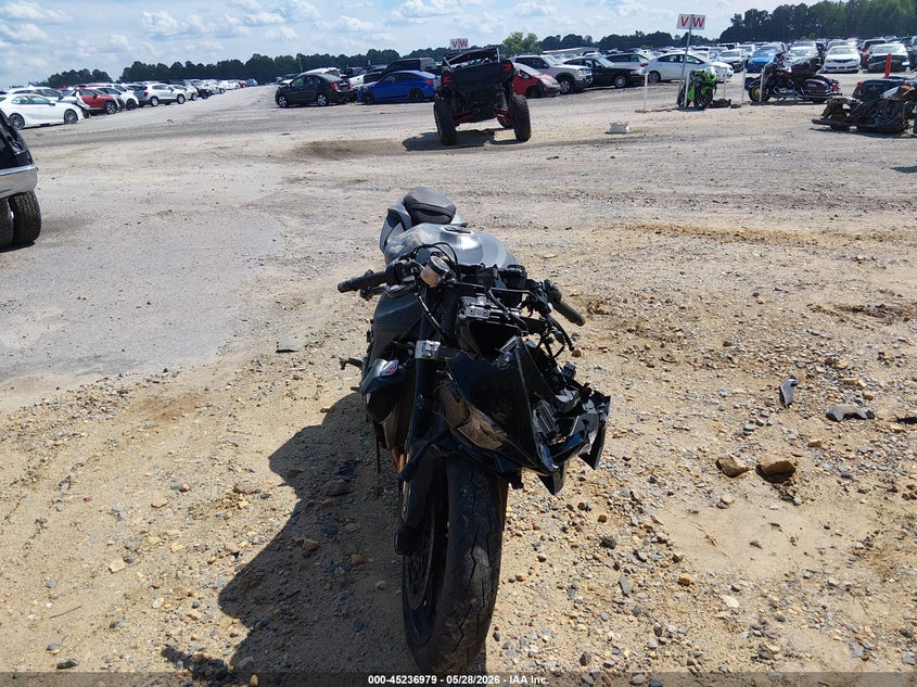 2026 Kawasaki Zx VIN JKBZXJJ11TA042925 IAAI salvage auction — FRONT END, Salvage (North Carolina), sold $2,000 on 2026-07-08 (photo 5)