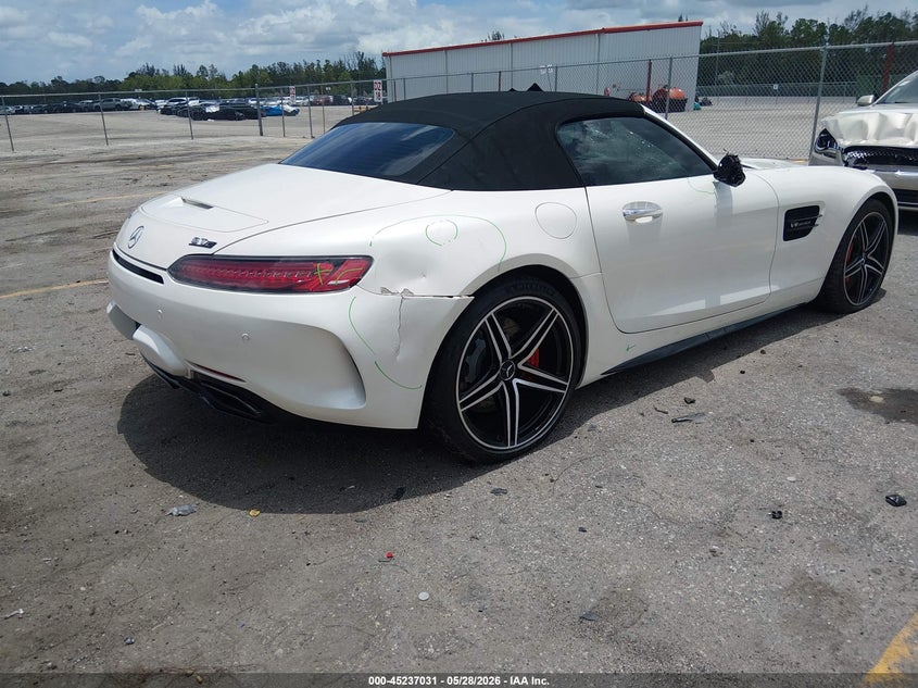 2018 Mercedes-benz AMG GT VIN WDDYK8AA1JA020312 IAAI salvage auction — SIDE, Salvage Title, sold $45,450 on 2026-07-30 (photo 4)