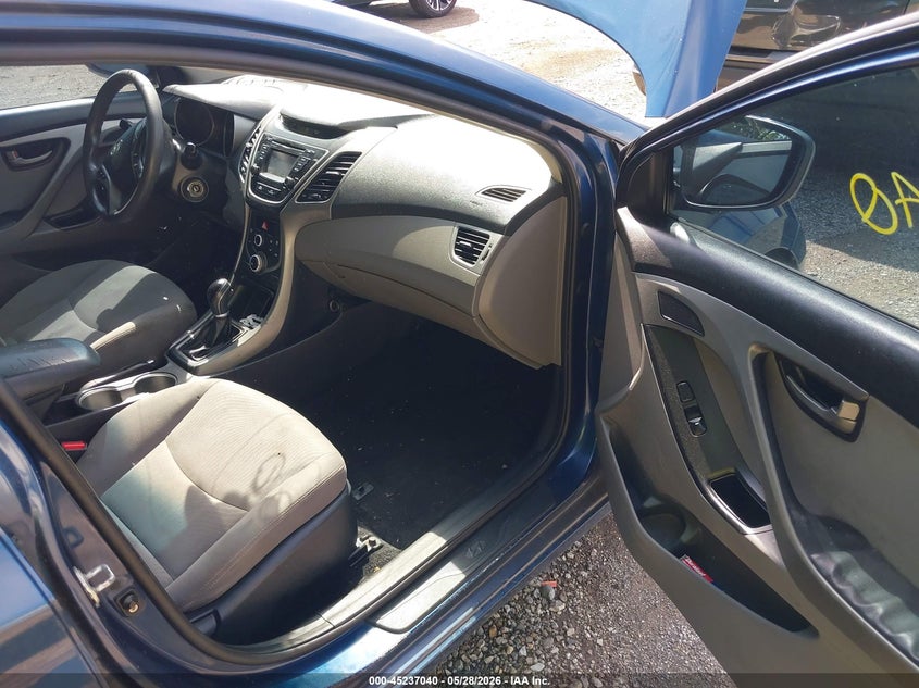 2016 Hyundai Elantra VIN KMHDH4AE1GU502235 IAAI salvage auction — NORMAL WEAR, Salvage (Texas), sold $500 on 2026-07-22 (photo 5)