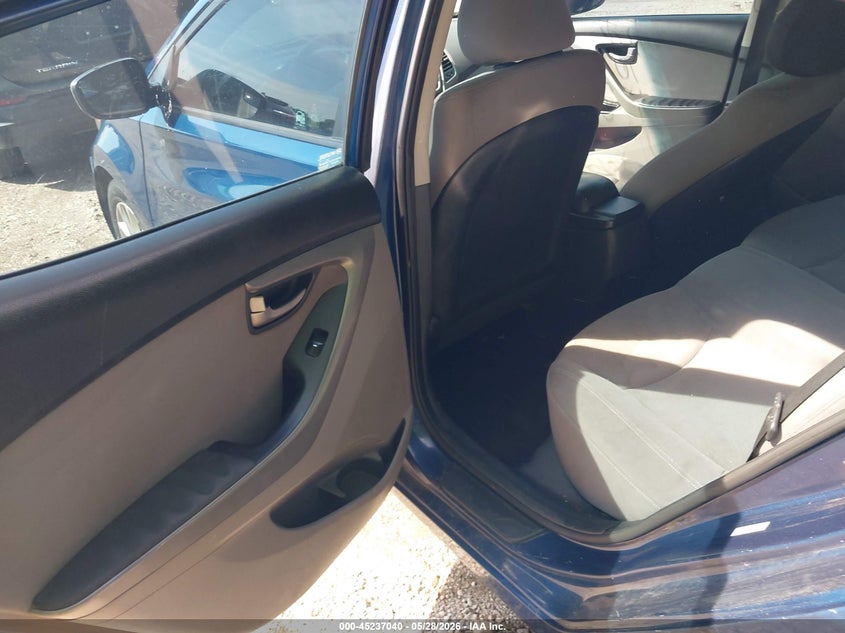 2016 Hyundai Elantra VIN KMHDH4AE1GU502235 IAAI salvage auction — NORMAL WEAR, Salvage (Texas), sold $500 on 2026-07-22 (photo 8)