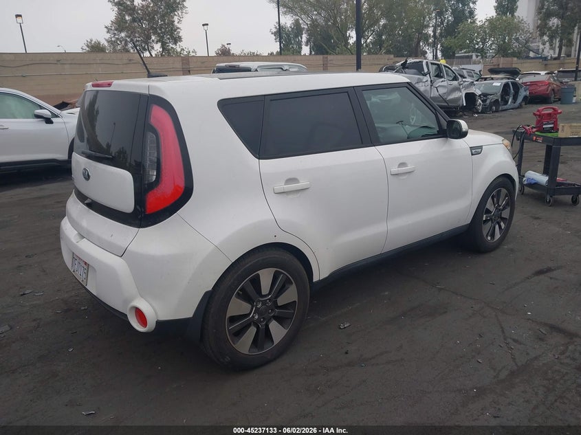 2014 Kia Soul VIN KNDJX3A58E7087396 IAAI salvage auction — LEFT SIDE, Salvage Title, sold $1,400 on 2026-07-10 (photo 4)