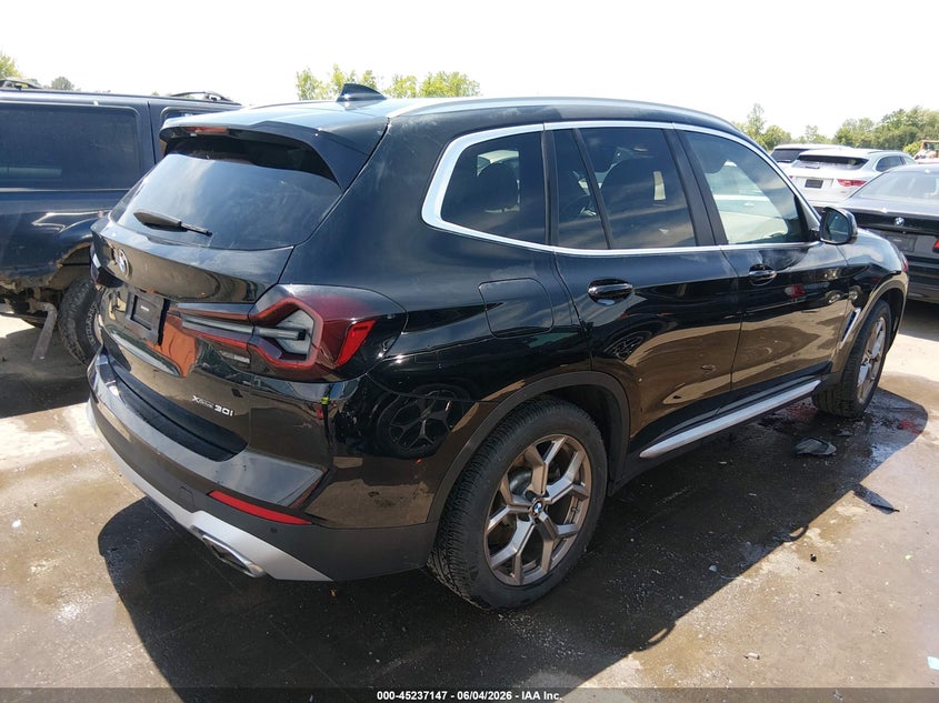 2022 BMW X3 VIN 5UX53DP07N9K40352 IAAI salvage auction — HAIL, Salvage Title, sold $17,050 on 2026-07-28 (photo 4)