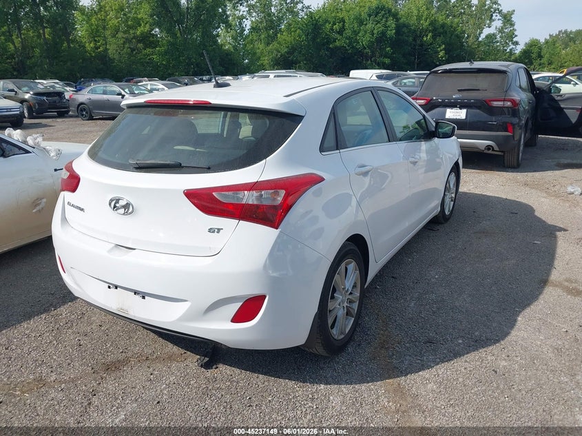 2014 Hyundai Elantra VIN KMHD35LH7EU217984 IAAI salvage auction — RIGHT FRONT, Salvage Title, sold $725 on 2026-07-07 (photo 4)