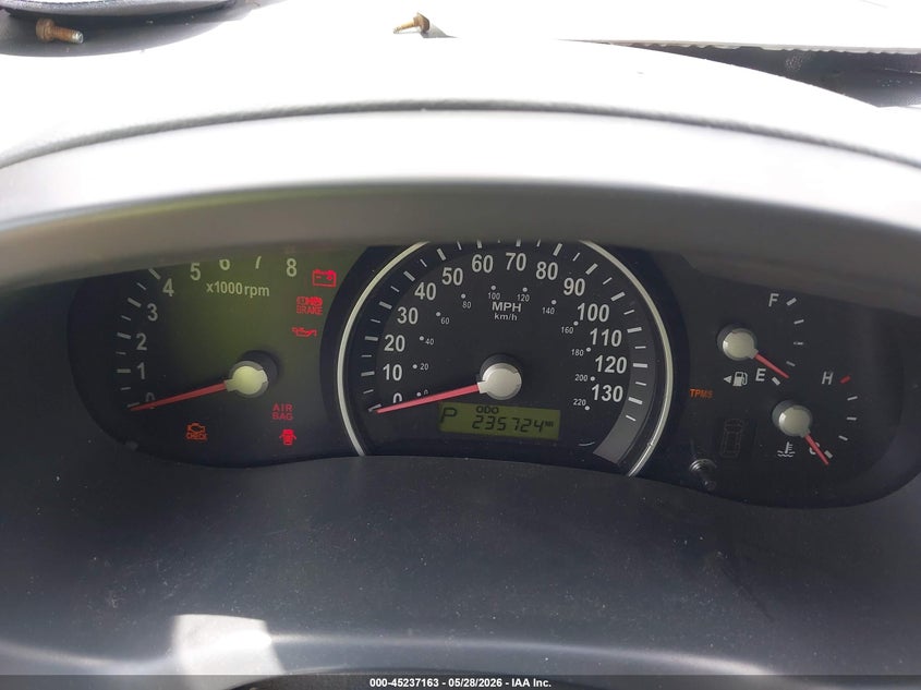2006 Kia SEDONA VIN KNDMB233266084714 IAAI salvage auction — FRONT & REAR, Rebuildable (Florida), sold $375 on 2026-07-20 (photo 7)