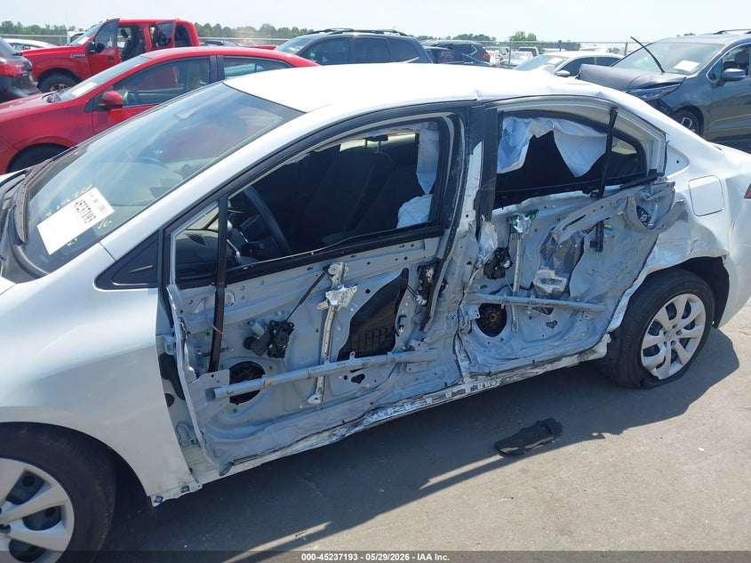 2025 Toyota Corolla VIN JTDBCMFE7S3070123 IAAI salvage auction — LEFT SIDE, Salvage (North Carolina), sold $6,850 on 2026-07-29 (photo 6)
