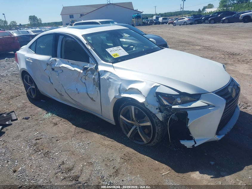 2018 Lexus Is VIN JTHC81D22J5033379 IAAI salvage auction — RIGHT SIDE, Salvage Title, sold $4,600 on 2026-07-08 (photo 1)