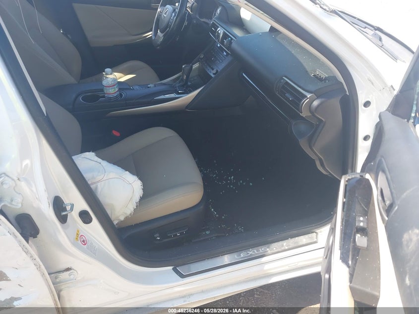 2018 Lexus Is VIN JTHC81D22J5033379 IAAI salvage auction — RIGHT SIDE, Salvage Title, sold $4,600 on 2026-07-08 (photo 5)