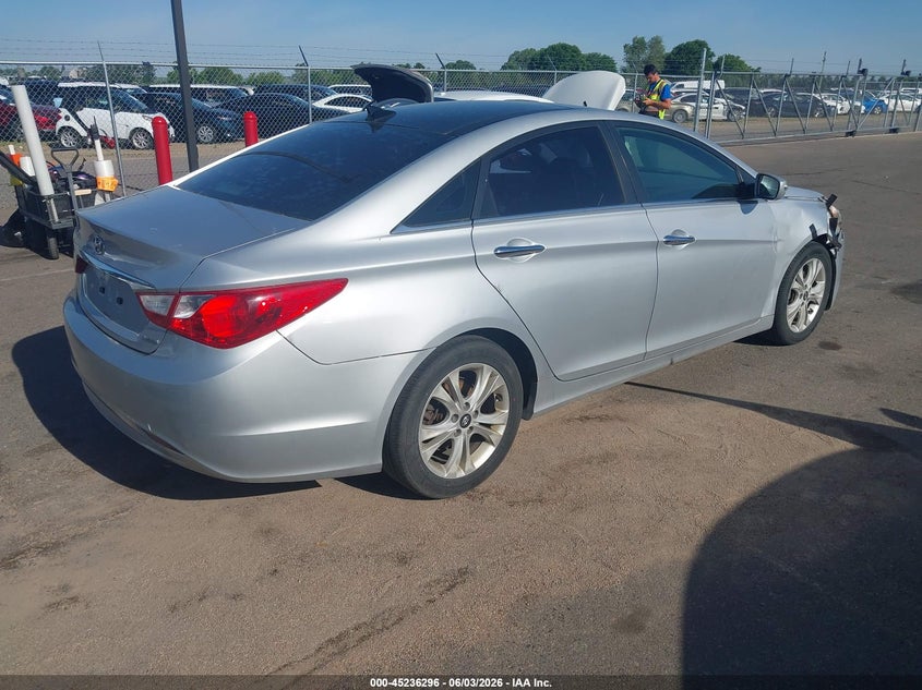 2012 Hyundai Sonata VIN 5NPEC4AC6CH341231 IAAI salvage auction — FRONT END, Salvage Title, sold $425 on 2026-07-20 (photo 4)