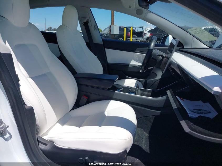 2018 Tesla Model 3 VIN 5YJ3E1EA5JF169701 IAAI salvage auction — RIGHT FRONT, Salvage Title, sold $2,850 on 2026-07-10 (photo 5)