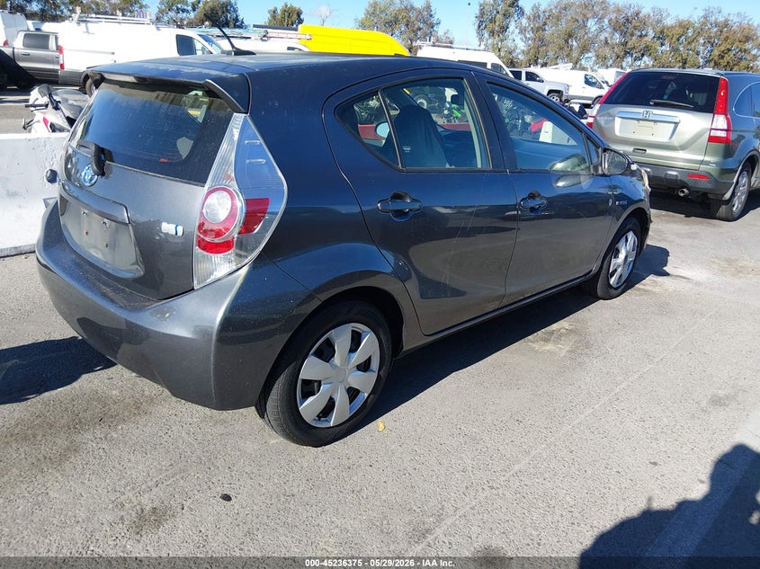 2014 Toyota Prius c VIN JTDKDTB39E1563622 IAAI salvage auction — RIGHT FRONT, Salvage Title, sold $2,650 on 2026-07-30 (photo 4)