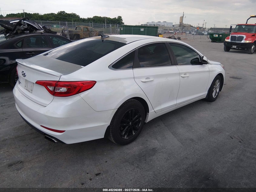 2015 Hyundai Sonata VIN 5NPE24AF2FH202604 IAAI salvage auction — LEFT SIDE, Salvage Title, sold $700 on 2026-07-28 (photo 4)