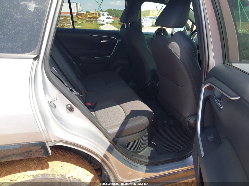 2022 Toyota Rav 4 VIN JTM16RFVXND050706 IAAI salvage auction — HAIL, Salvage Title, sold $14,000 on 2026-07-06 (photo 8)