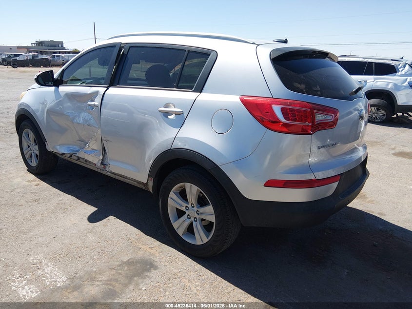 2013 Kia Sportage VIN KNDPB3A26D7372109 IAAI salvage auction — LEFT & RIGHT, Salvage Title, sold $2,300 on 2026-07-22 (photo 3)