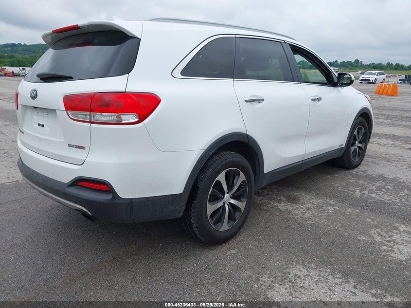 2016 Kia Sorento VIN 5XYPHDA19GG024842 IAAI salvage auction — LEFT FRONT, Salvage Title, sold $1,850 on 2026-07-09 (photo 4)