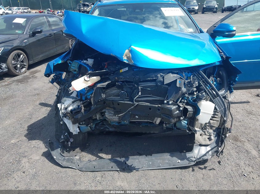 2017 Toyota Rav 4 VIN JTMDJREV4HD121951 IAAI salvage auction — FRONT END, Salvage Title, sold $2,550 on 2026-07-28 (photo 6)