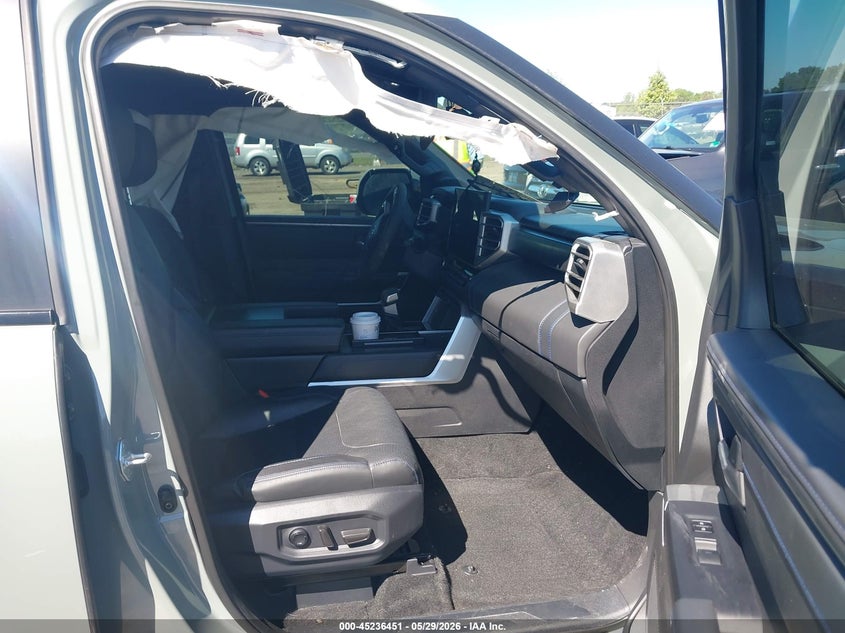 2025 Toyota Sequoia VIN 7SVAAABA9SX051932 IAAI salvage auction — FRONT END, Salvage Title, sold $33,800 on 2026-07-06 (photo 5)