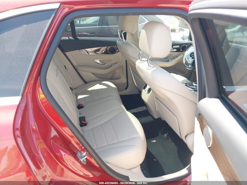 2019 Mercedes-benz Glc VIN WDC0G4KB8KV161407 IAAI salvage auction — FRONT END, Salvage (Illinois), sold $2,525 on 2026-08-12 (photo 8)