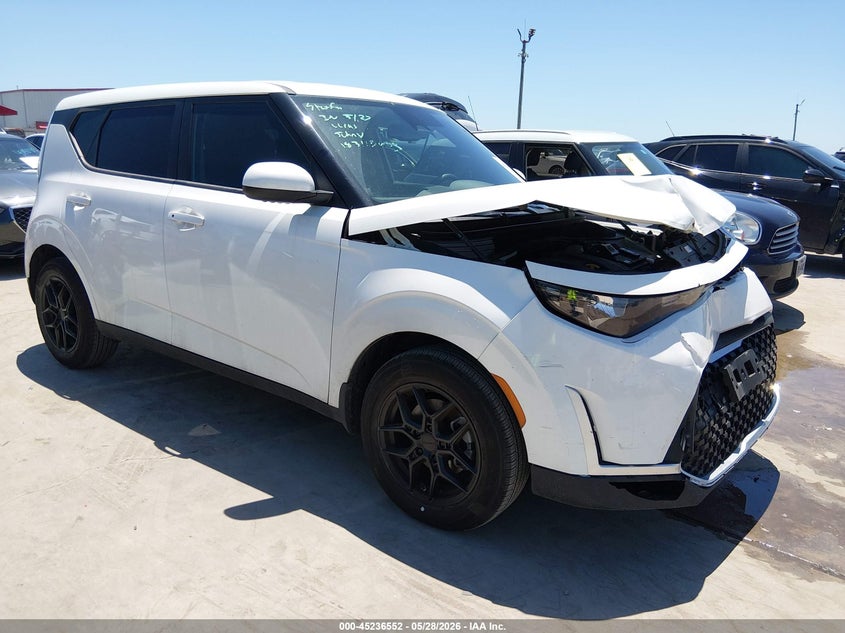 2025 Kia Soul VIN KNDJ23AU2S7949545 IAAI salvage auction — FRONT END, Salvage Title, sold $6,100 on 2026-07-28 (photo 1)