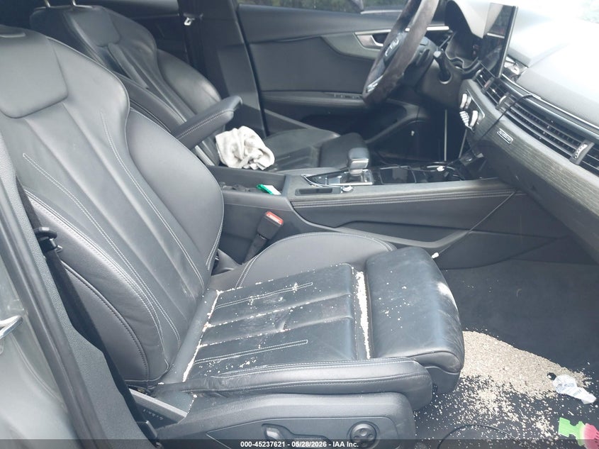 2023 Audi A4 VIN WAUEAAF43PN009451 IAAI salvage auction — RIGHT SIDE, Salvage Title, sold $7,650 on 2026-09-01 (photo 5)