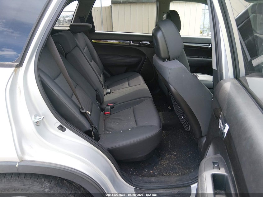 2012 Kia Sorento VIN 5XYKT4A63CG251247 IAAI salvage auction — REAR END, Salvage Title, sold $625 on 2026-07-29 (photo 8)