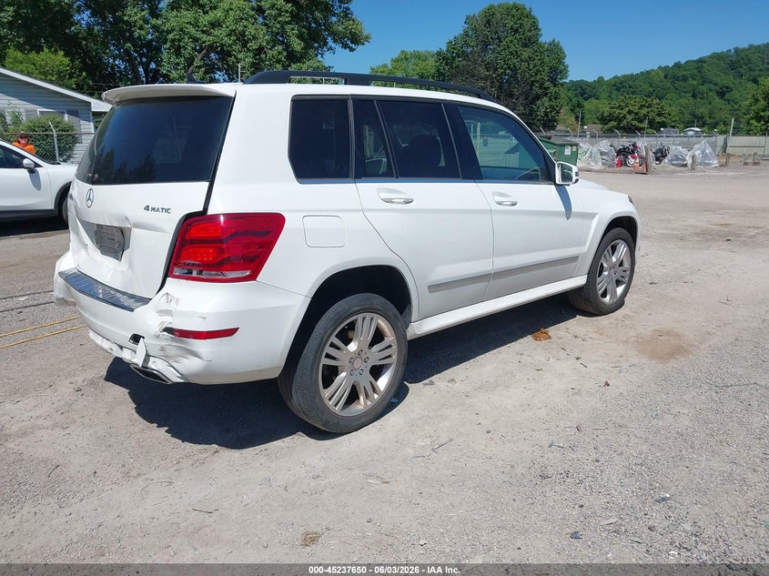 2014 Mercedes-benz Glk-klasse VIN WDCGG8JB0EG305242 IAAI salvage auction — REAR END, Salvage Title, sold $3,625 on 2026-07-27 (photo 4)