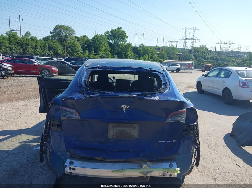 2023 Tesla Model y VIN 7SAYGDEE2PA170009 IAAI salvage auction — FRONT & REAR, Salvage (Pennsylvania), sold $8,100 on 2026-08-01 (photo 6)