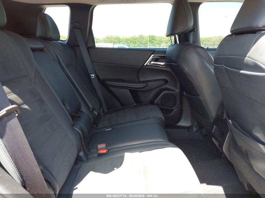 2024 Mitsubishi Outlander VIN JA4J4VA82RZ037953 IAAI salvage auction — FRONT END, Salvage Title, sold $4,700 on 2026-07-27 (photo 8)