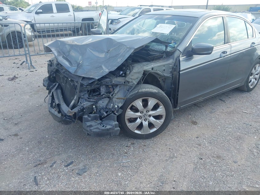 2008 Honda Accord VIN JHMCP268X8C047370 IAAI salvage auction — FRONT END, Salvage (Texas), sold $350 on 2026-07-15 (photo 2)