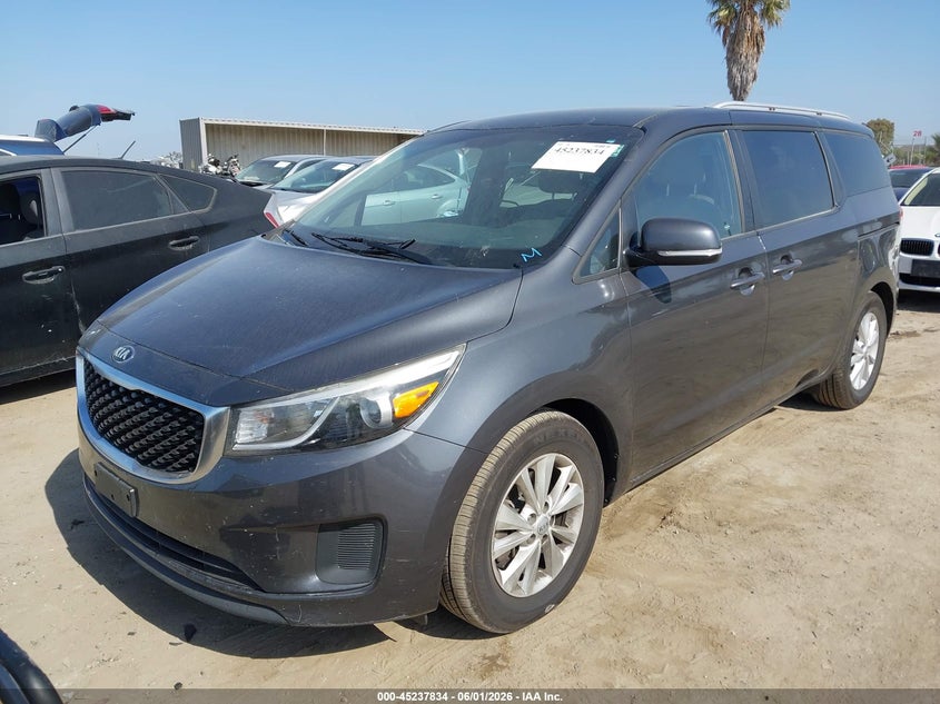 2016 Kia SEDONA VIN KNDMB5C19G6113904 IAAI salvage auction — UNKNOWN, Salvage Title, sold $1,975 on 2026-07-29 (photo 2)