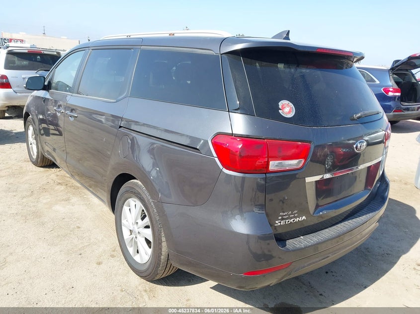 2016 Kia SEDONA VIN KNDMB5C19G6113904 IAAI salvage auction — UNKNOWN, Salvage Title, sold $1,975 on 2026-07-29 (photo 3)
