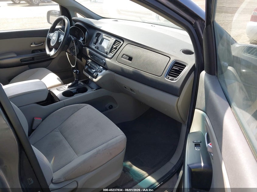 2016 Kia SEDONA VIN KNDMB5C19G6113904 IAAI salvage auction — UNKNOWN, Salvage Title, sold $1,975 on 2026-07-29 (photo 5)